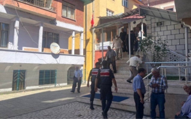 Jandarmadan dilencilere yönelik uygulama...