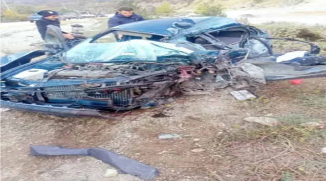 Kontrolden çıkan kamyon otomobile çarptı: 1 ölü, 1 yaralı