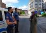 Annesini bıçakla kovaladı...
