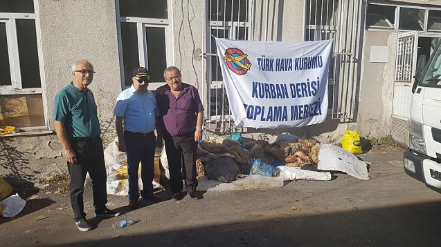 KURBAN DERİLERİNİ TOPLADILAR...