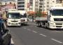 Arızalanan kamyon trafiği kitledi...