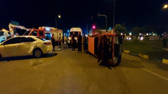 Otomobil takla attı....