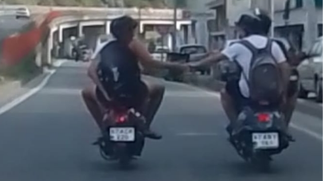 4 çay göndersek onu da içerler ”
