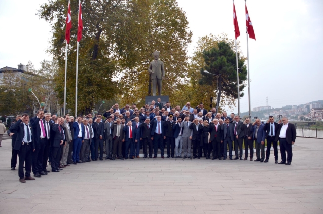TEKİN, MUHTARLARIMIZA HİZMET ETMEYE ÇALIŞIYORUZ...