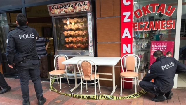 İşyeri kurşunlandı: Polis olay yerinde