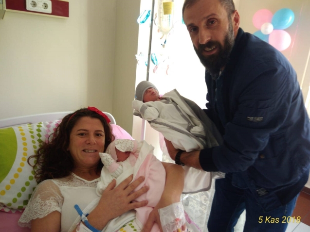 Mutlulukları İKİZLERLE taçlandı...