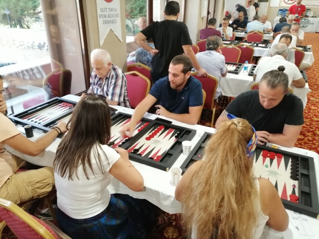 TAVLA TURNUVASI,KELEŞLER PARK OTEL'DE YAPILDI...