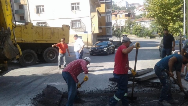 Asfalt yol çalışmaları devam ediyor…