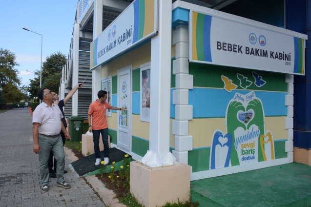 SAHİLE BEBEK EMZİRME KABİNİ
