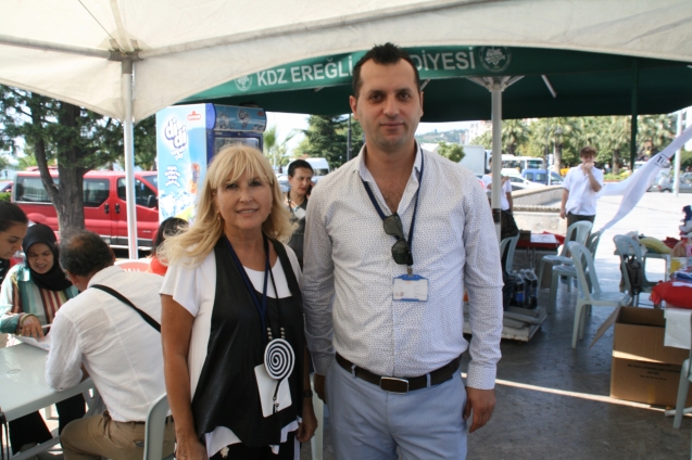 BJK TARAFTARLARI DERNEĞİ VE KIZILAY EL ELE...