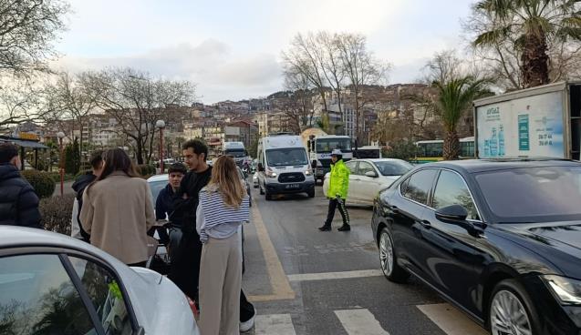 Yola dökülen yağ kazaya sebep oldu...