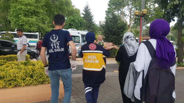 Oyun oynayan 2 yaşındaki çocuk hastanelik oldu.