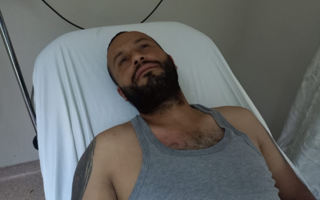 Arı soktu hastaneye kaldırıldı...