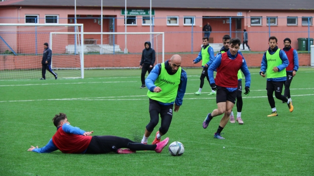 ŞAMPİYONLUK YOLUNDA KRİTİK MAÇ...
