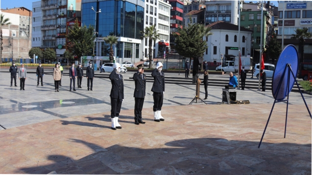 SADE BİR TÖREN DÜZENLENDİ...