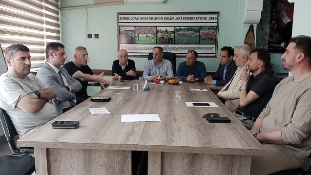 Play-off maçları 4’erli 2 grup halinde oynanacak...