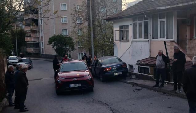 Trafik kazasında 2 kişi yaralandı...