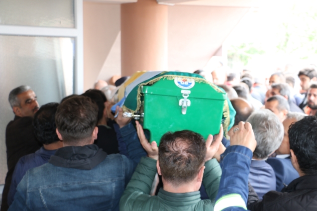 Amca Demirtaş dualarla son yolculuğuna uğurlandı…