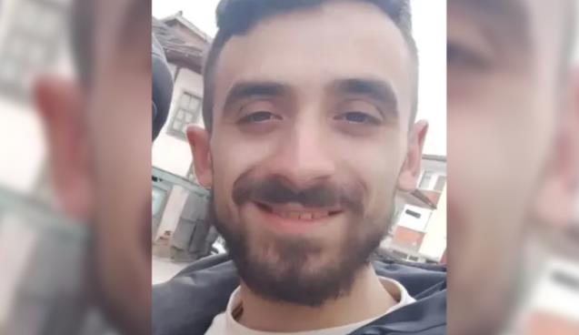 Elindeki av tüfeğini boşaltırken ateş aldı...