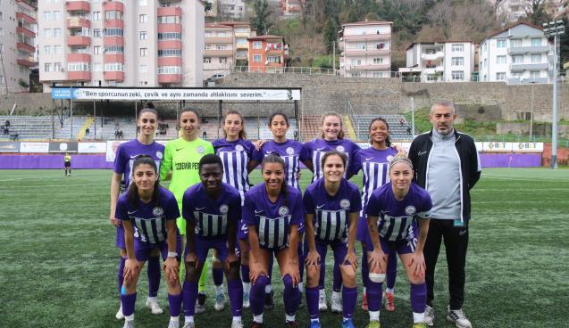 Hakkârigücü spor ile 1-1 berabere kaldı.