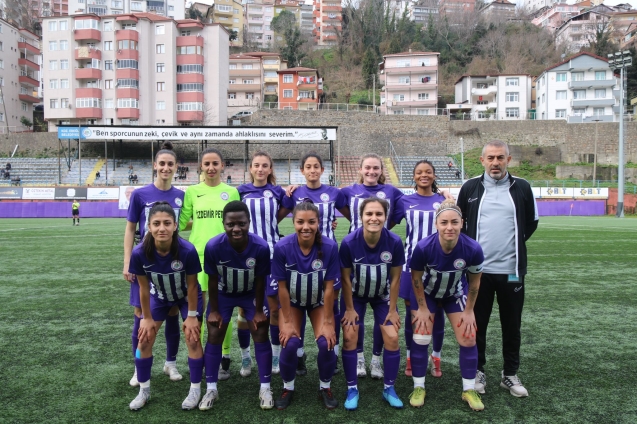 Hakkârigücü spor ile 1-1 berabere kaldı.
