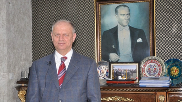 "Sağlık, barış ve huzur dolu nice bayramlara..."
