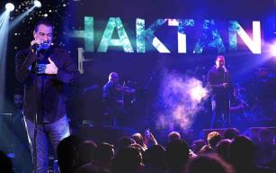 Salon doldu taştı… Haktan unutulmaz gece yaşattı…