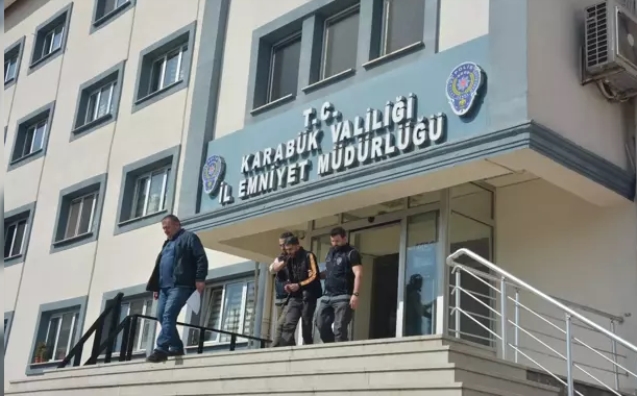İki suçtan aranan cezaevi firarisi yakalandı...