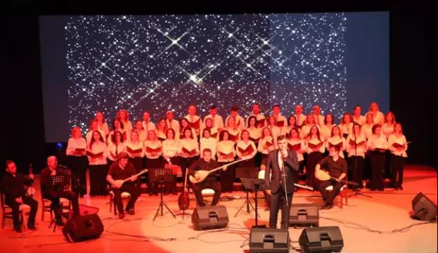 Öğretmenler Korosu ilk konserini verdi...