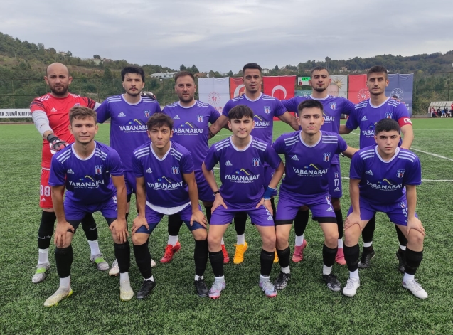 Zonguldak Ereğli Spor rakibi Bayatspor'u farklı mağlup etti.