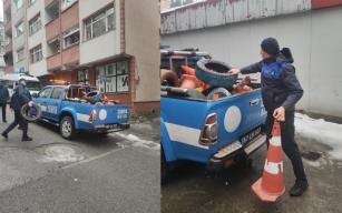 EREĞLİ’DE KALDIRIM İŞGALLERİNE KARŞI TEMİZLİK SÜRÜYOR..