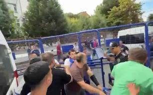 Taraftarlar arasında arbede yaşandı…