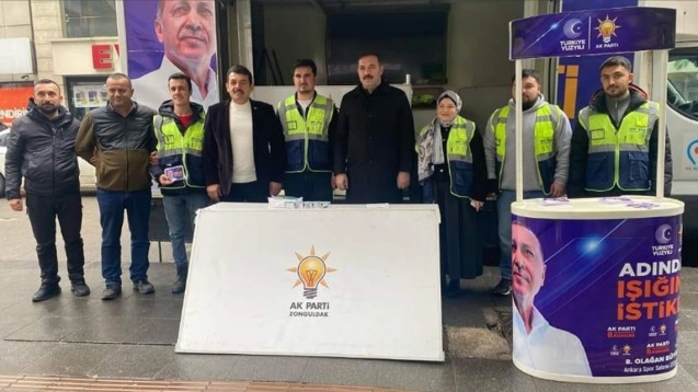 AK Parti 8'inci Olağan Genel Kongresi’ne davet ettiler.