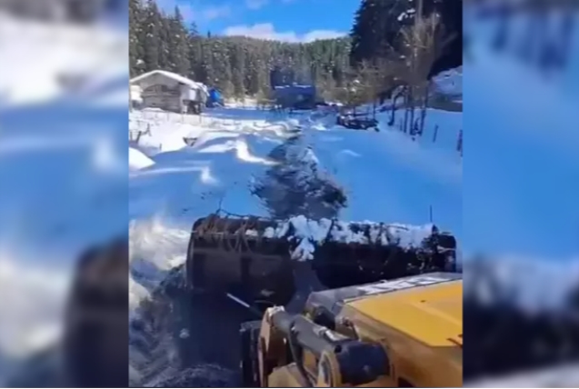 Hayvanlarıyla beraber 3 gün mahsur kaldı...