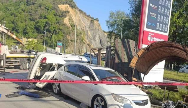 Feci kaza… Takla attı… Yaralılar var…