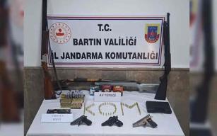 3 ilde çeşitli suçlara yönelik operasyon; 26 gözaltı…