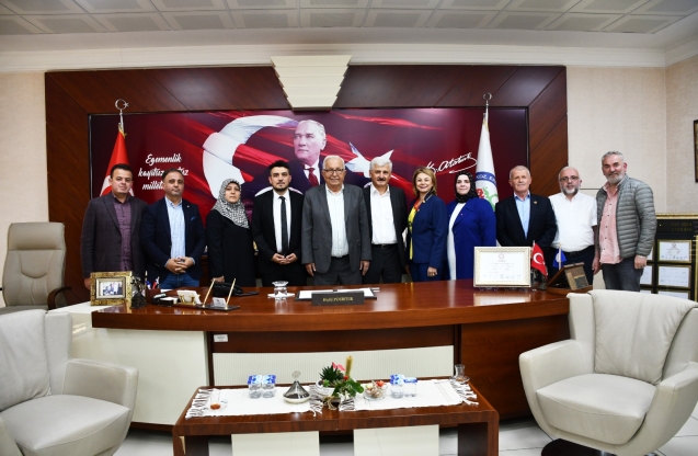 AK PARTİ HEYETİ,POSBIYIK’A HAYIRLI OLSUN ZİYARETİNDE BULUNDU