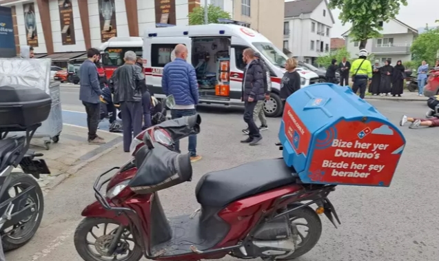Motosiklet yolun karşısına geçmek isteyen yayaya çarptı…