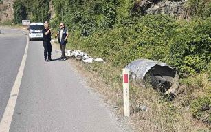 Faciadan dönüldü… Rulo sac yola devrildi…