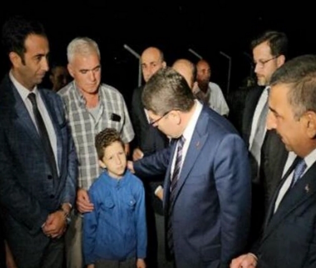 Adalet Bakanı'ndan Şehit madencinin evine taziye ziyareti
