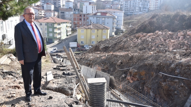 BÖLGEDE YAĞMUR SUYU TAŞKINLARI ÖNLENECEK