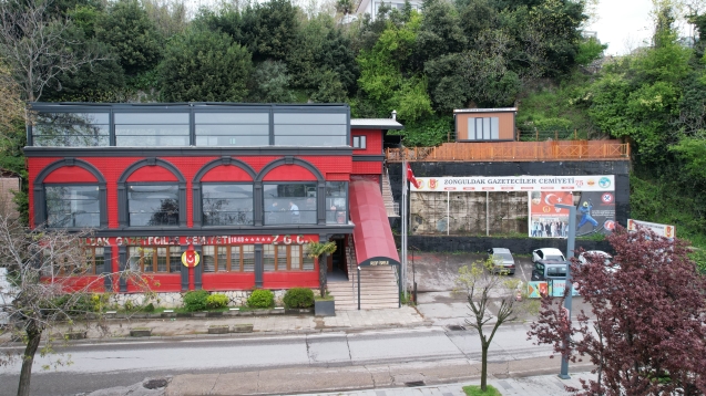 "Lambahane'den Basın Yuvasına: Aydınlatan Mekân Değişmedi"