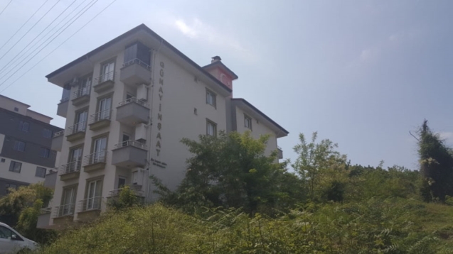 İntihar girişimi ekipleri harekete geçirdi...