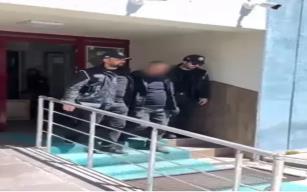 Durdurulan kamyndan 10 kaçak göçmen çıktı, sürücü tutuklandı