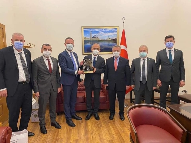 Ak Parti heyetinden Lütfi Elvan’a ziyaret…