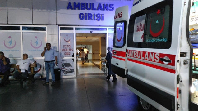 Damat yemeği yediler soluğu hastanede aldılar...