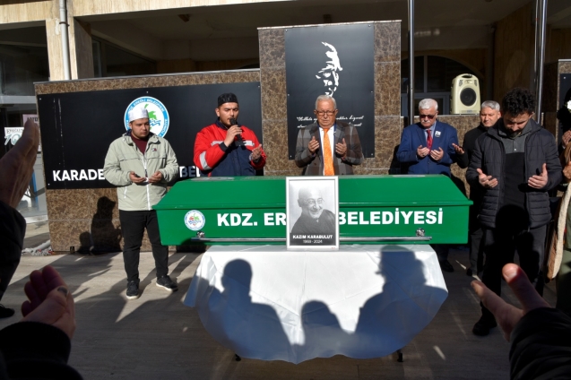 KAZIM KARABULUT İÇİN EREĞLİ BELEDİYESİ’NDE TÖREN DÜZENLENDİ