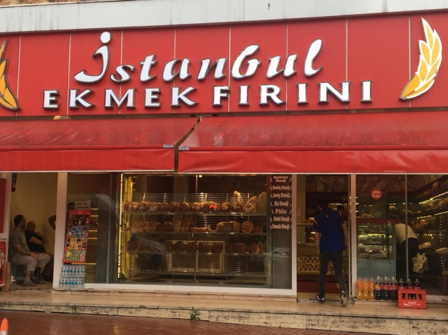 Patron delirdi, Ekmek 1 liraya indirildi…