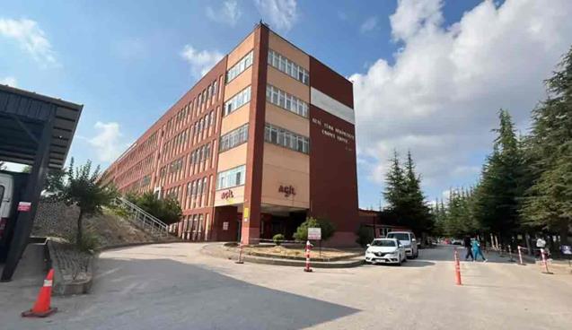 Başkanvekili  ve koruması trafik kazasında yaralandı…