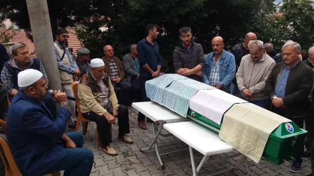 Sarı ailesinin acı günü…